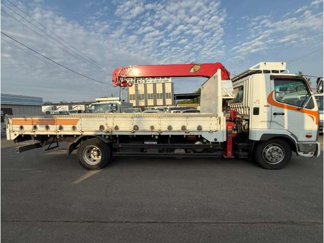 Mitsubishi Fuso Fighter 9