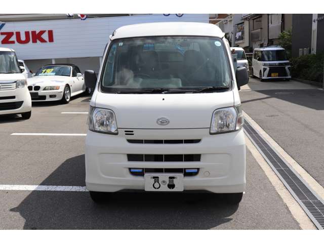 Daihatsu Hijet Cargo 3