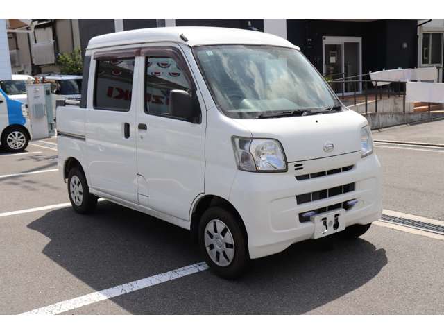 Daihatsu Hijet Cargo 8
