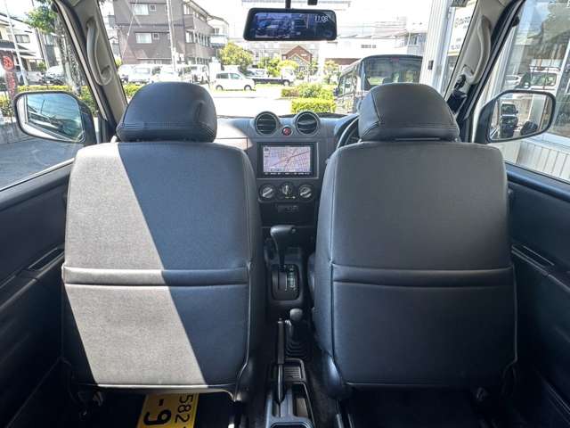 Mitsubishi Pajero Mini 11