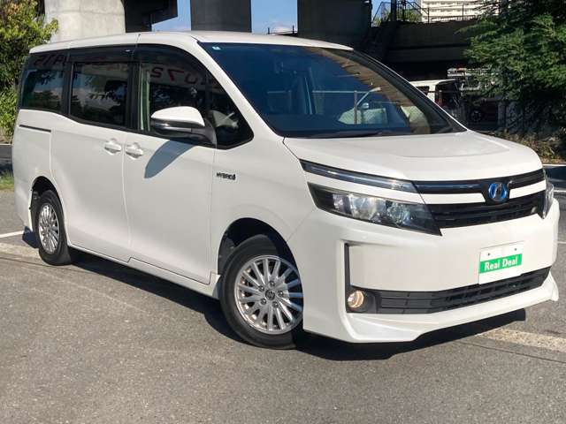 Toyota Voxy 7