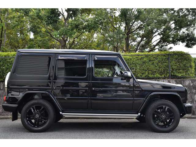 Mercedes-Benz G-Class 11