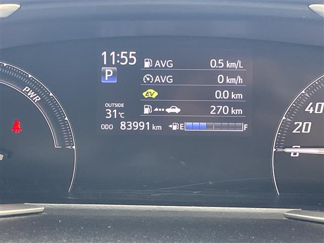 Toyota Sienta 11