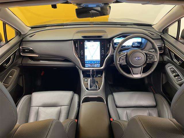 Subaru Legacy Outback 4