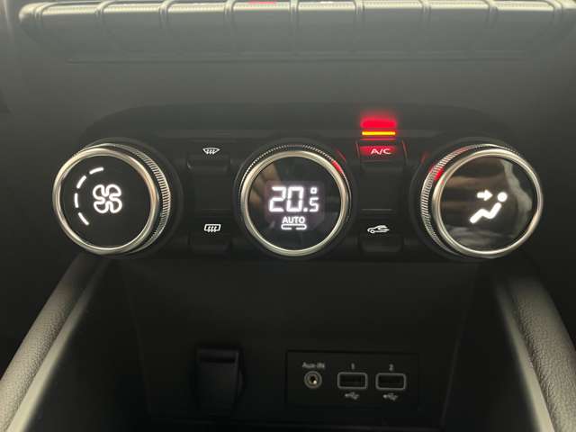 Renault Captur 10