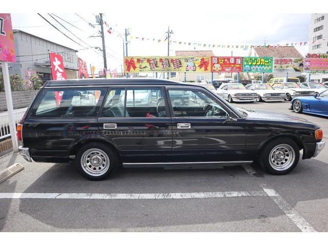 Toyota Crown Van 4