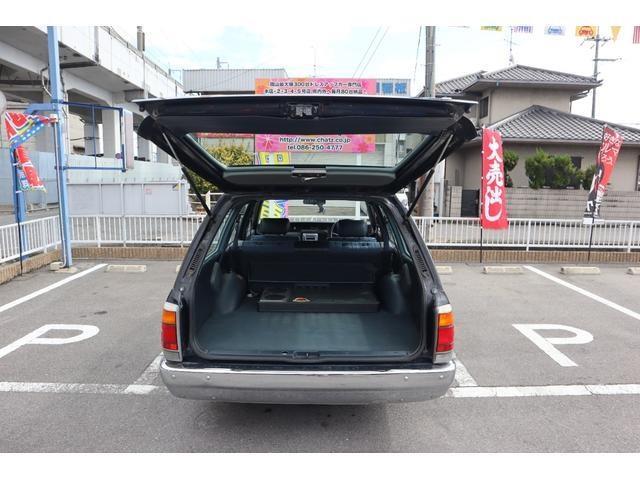 Toyota Crown Van 9