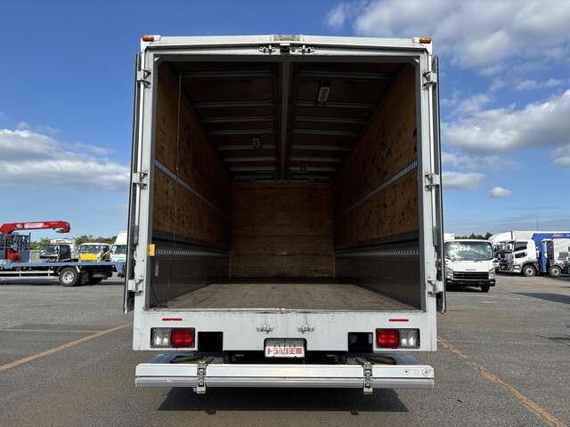Hino Ranger 11