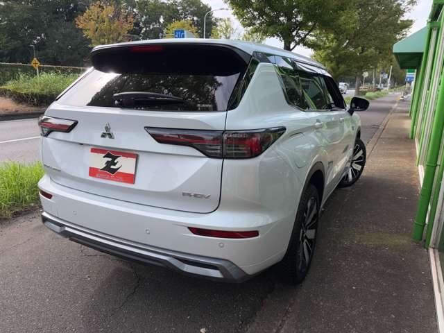Mitsubishi Outlander 7