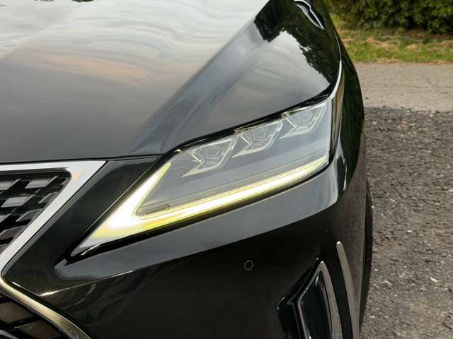 Lexus RX 7