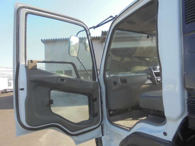 Mitsubishi Fuso Fighter 3