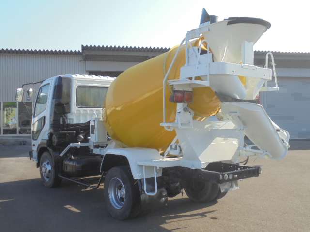Mitsubishi Fuso Fighter 7