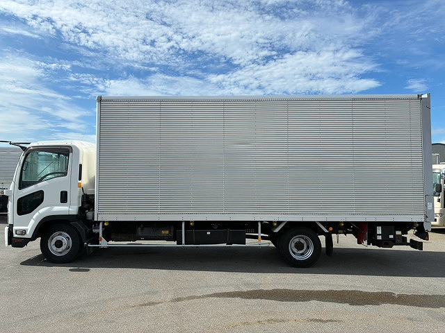 Isuzu Forward 10