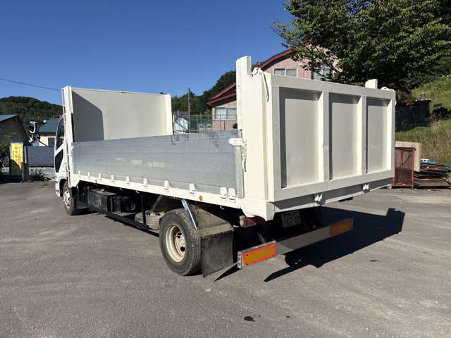 Mitsubishi Fuso Fighter 7