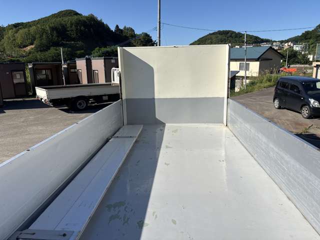 Mitsubishi Fuso Fighter 9