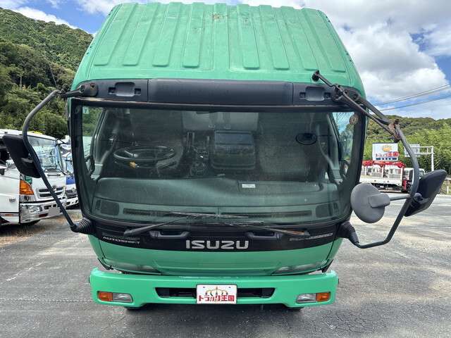 Isuzu Forward 6