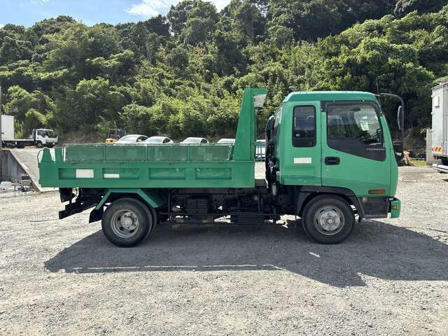 Isuzu Forward 9