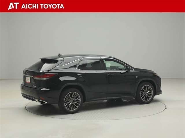 Lexus RX 6
