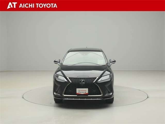 Lexus RX 9