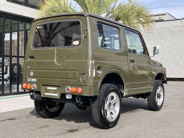 Suzuki Jimny 9