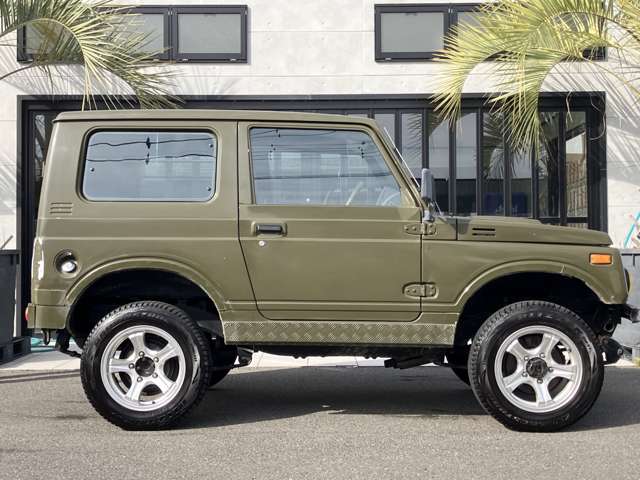 Suzuki Jimny 10