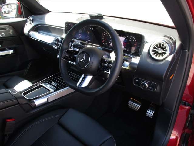Mercedes-Benz GLB 10