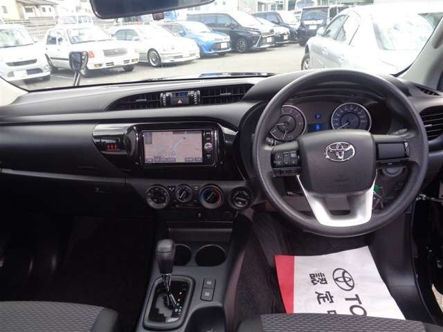 Toyota Hilux 12