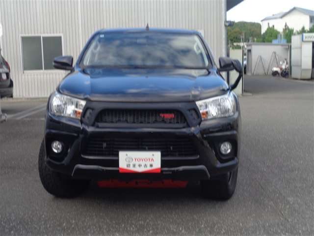 Toyota Hilux 2