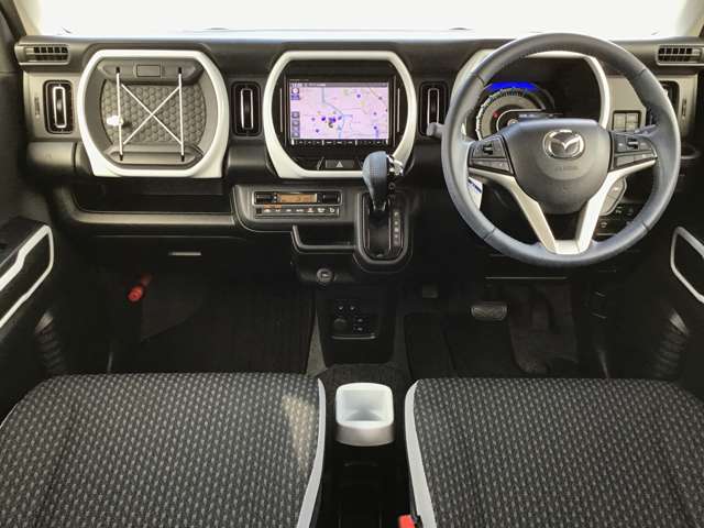 Mazda Flair Crossover 2