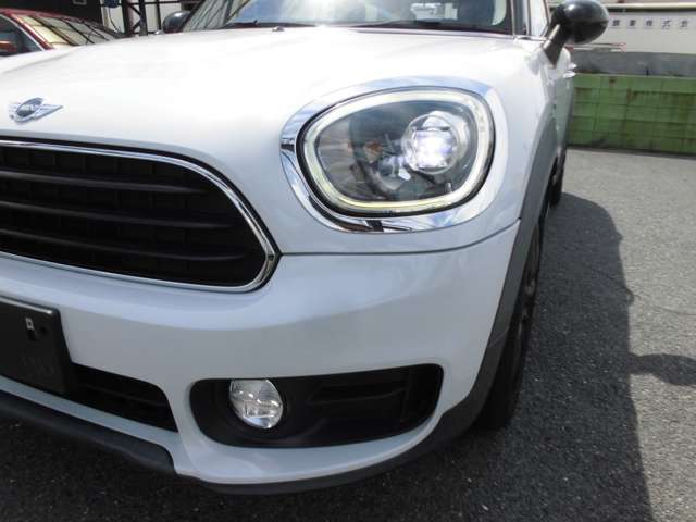 MINI Crossover 8