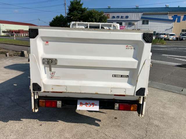 Mitsubishi Fuso Canter Guts 6