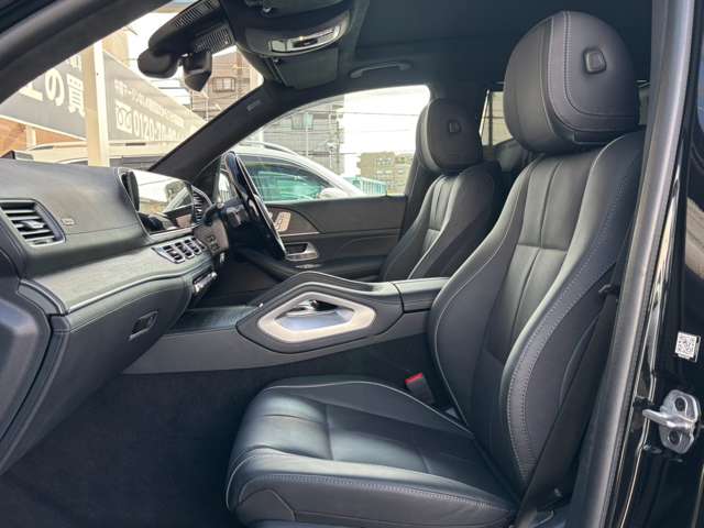 Mercedes-Benz GLS 7