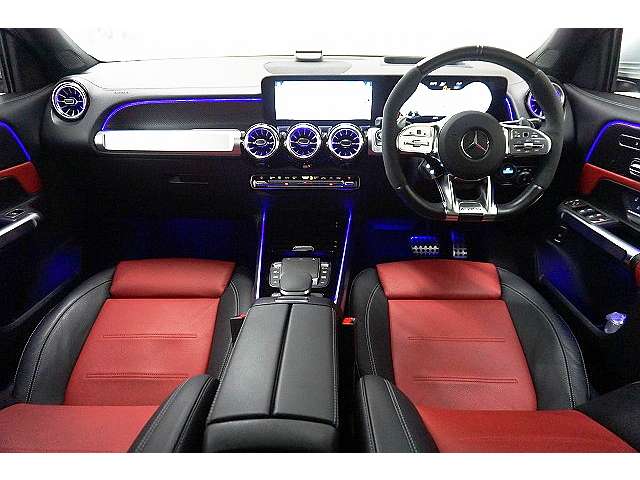 Mercedes-Benz GLB 12
