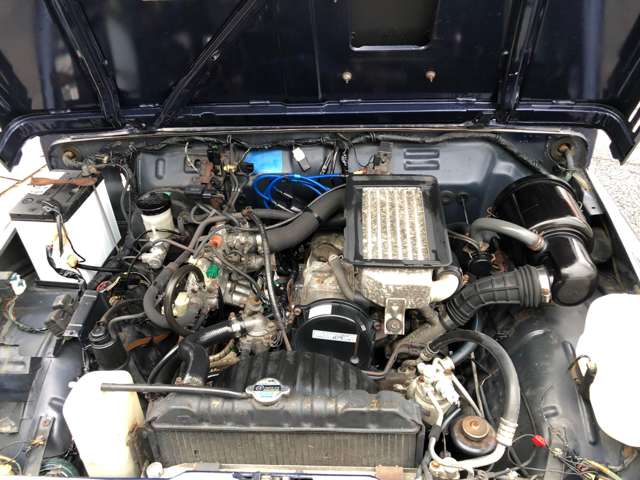 Suzuki Jimny 4
