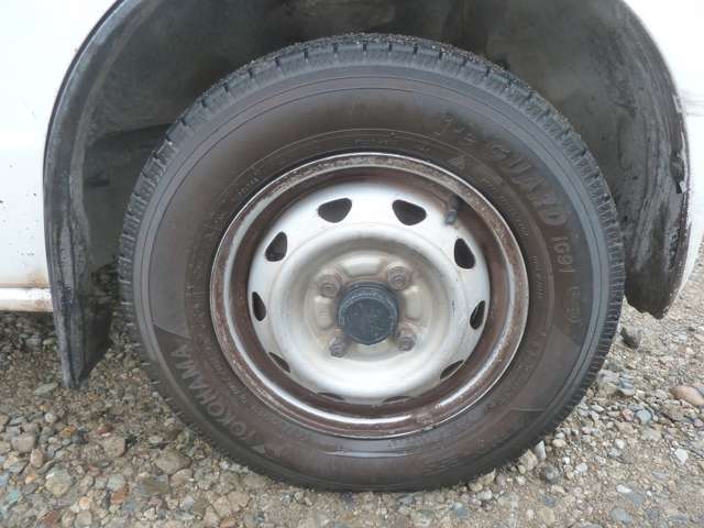 Nissan NV100 Clipper 11