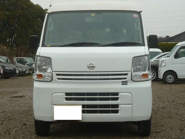 Nissan NV100 Clipper 2