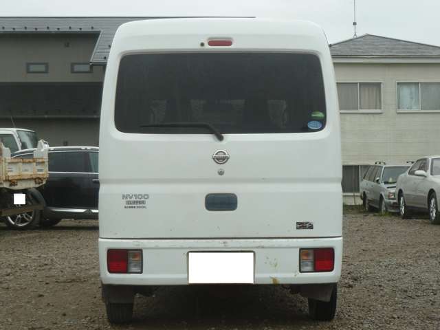 Nissan NV100 Clipper 6