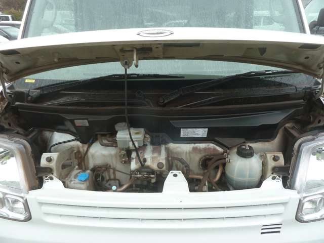 Nissan NV100 Clipper 10