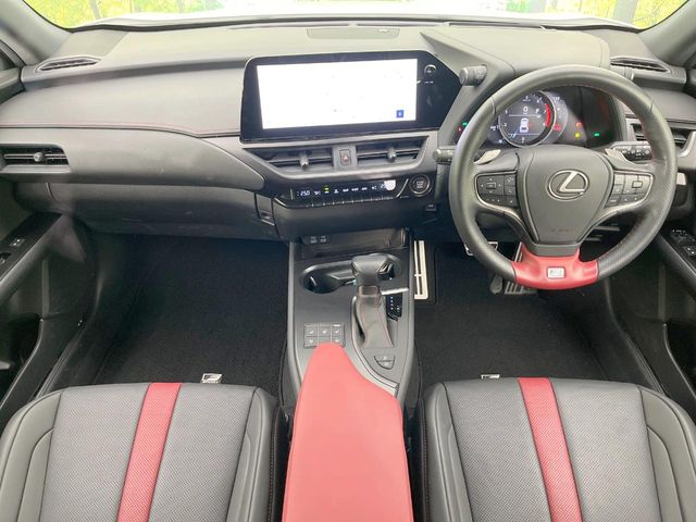Lexus UX 2