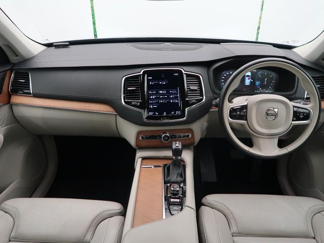 Volvo XC90 2