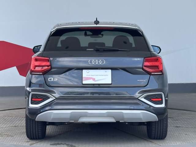 Audi Q2 4