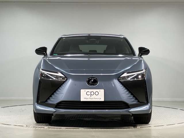 Lexus RZ 2