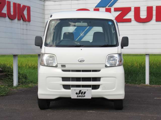 Daihatsu Hijet Cargo 5