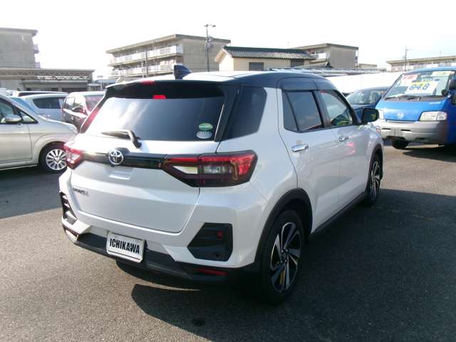 Toyota Raize 3