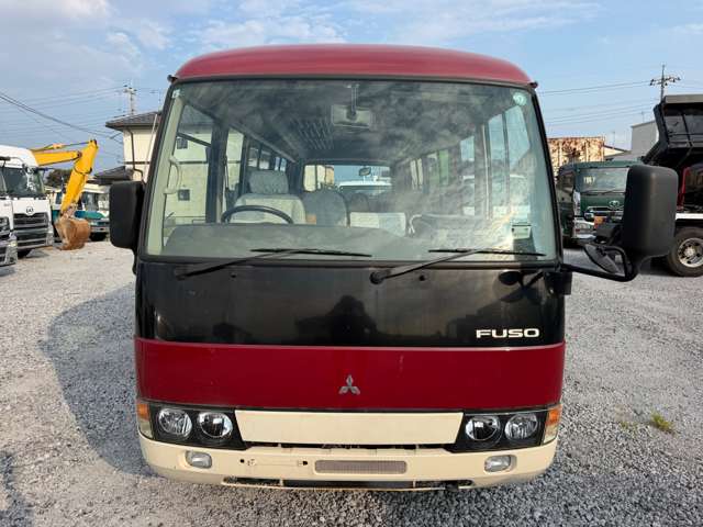 Mitsubishi Fuso Rosa 2