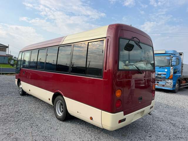 Mitsubishi Fuso Rosa 6