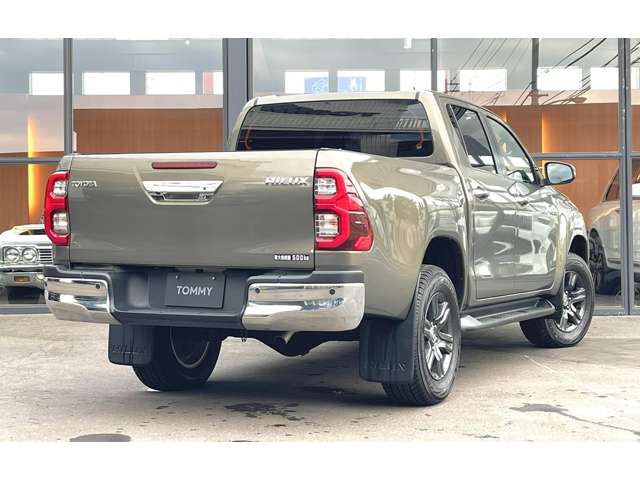 Toyota Hilux 6
