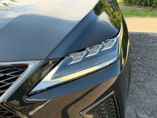 Lexus RX 7