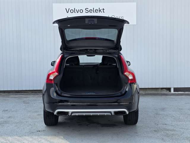 Volvo V60 Cross Country 7