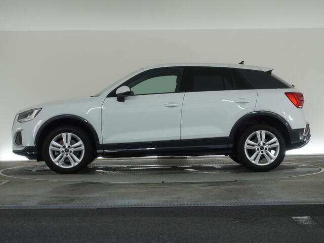 Audi Q2 9